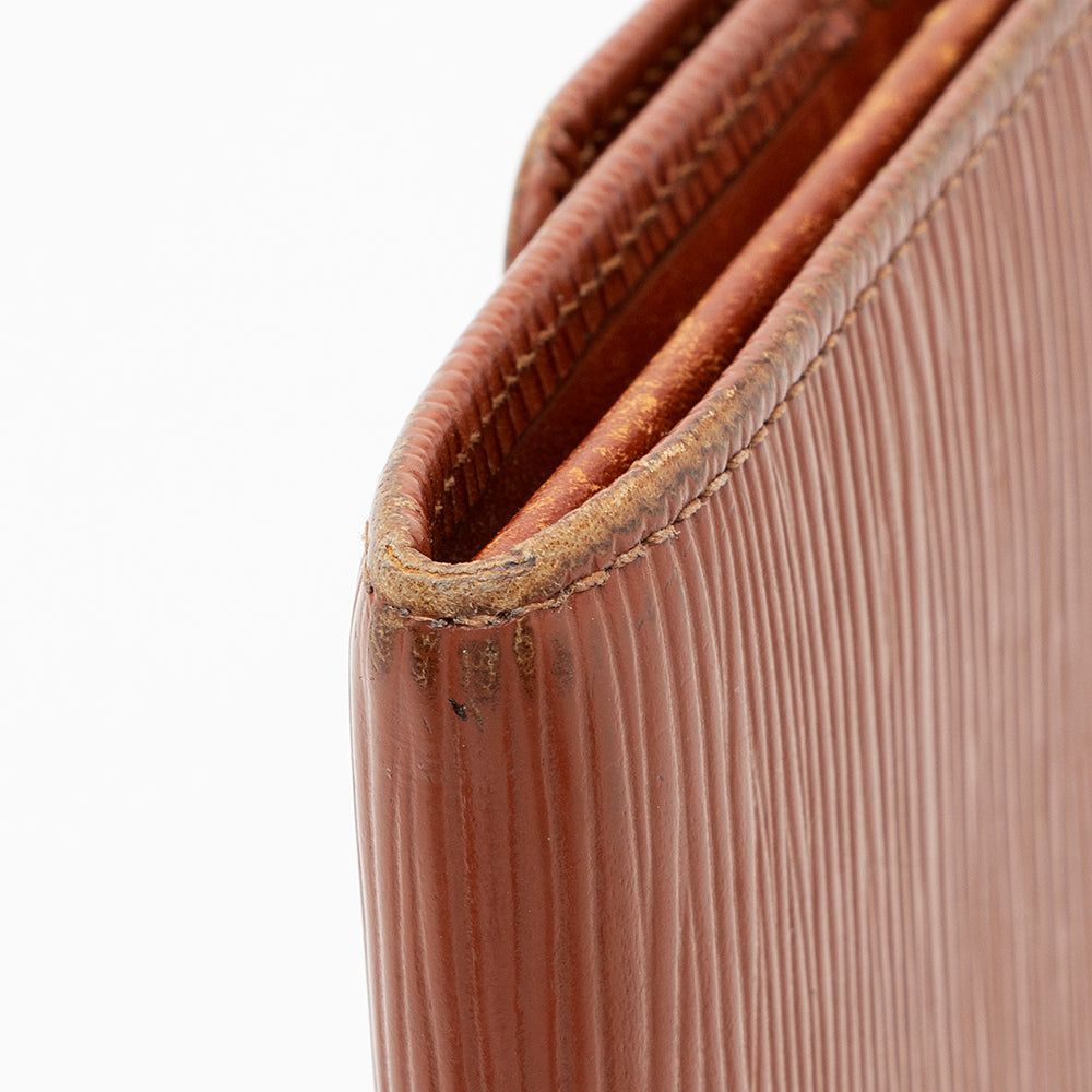 Louis Vuitton Vintage Epi Leather Sarah Wallet  - FINAL SALE (SHF-19688)