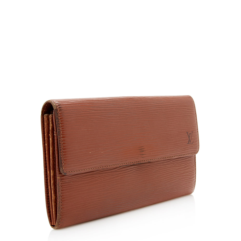 Louis Vuitton Vintage Epi Leather Sarah Wallet  - FINAL SALE (SHF-19688)