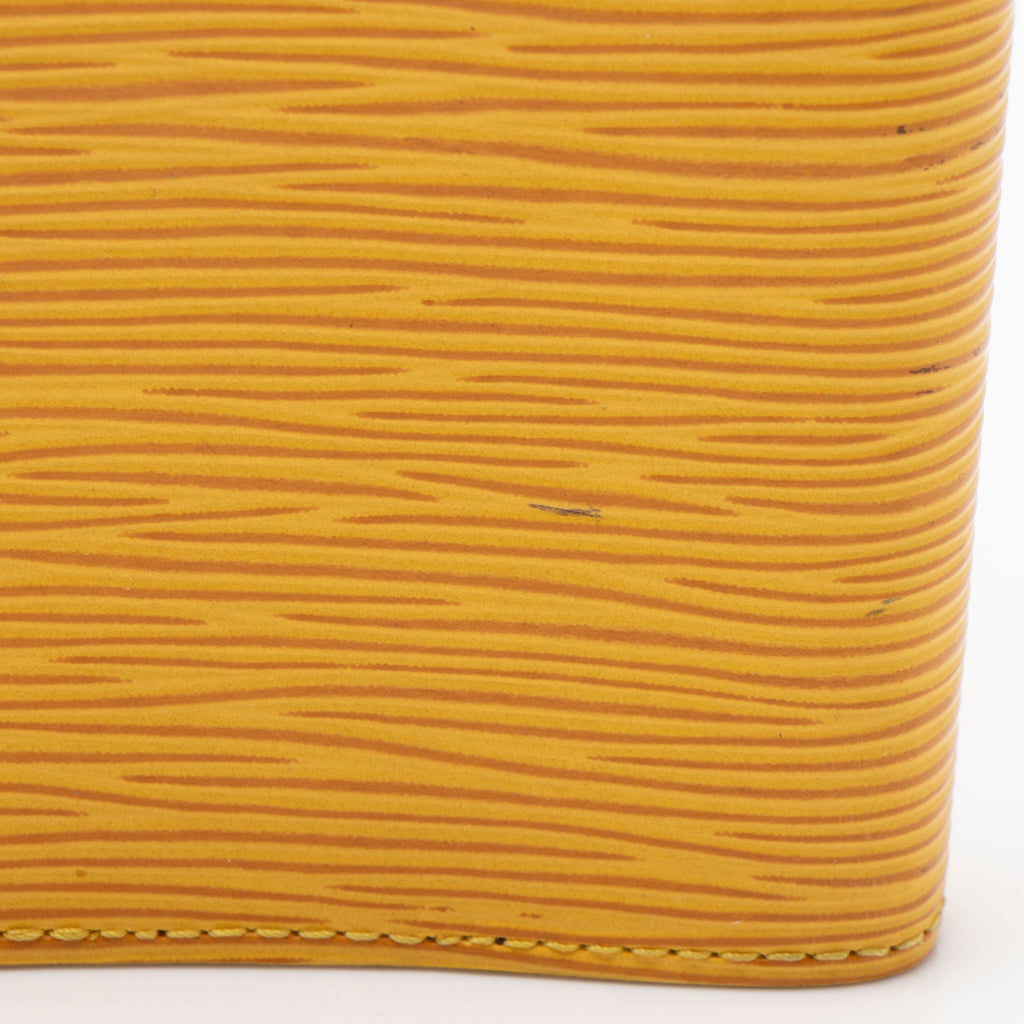 Louis Vuitton Vintage Epi Leather Small Agenda Cover