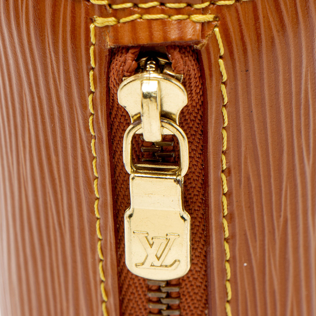 Louis Vuitton Vintage Epi Leather Soufflot Pochette