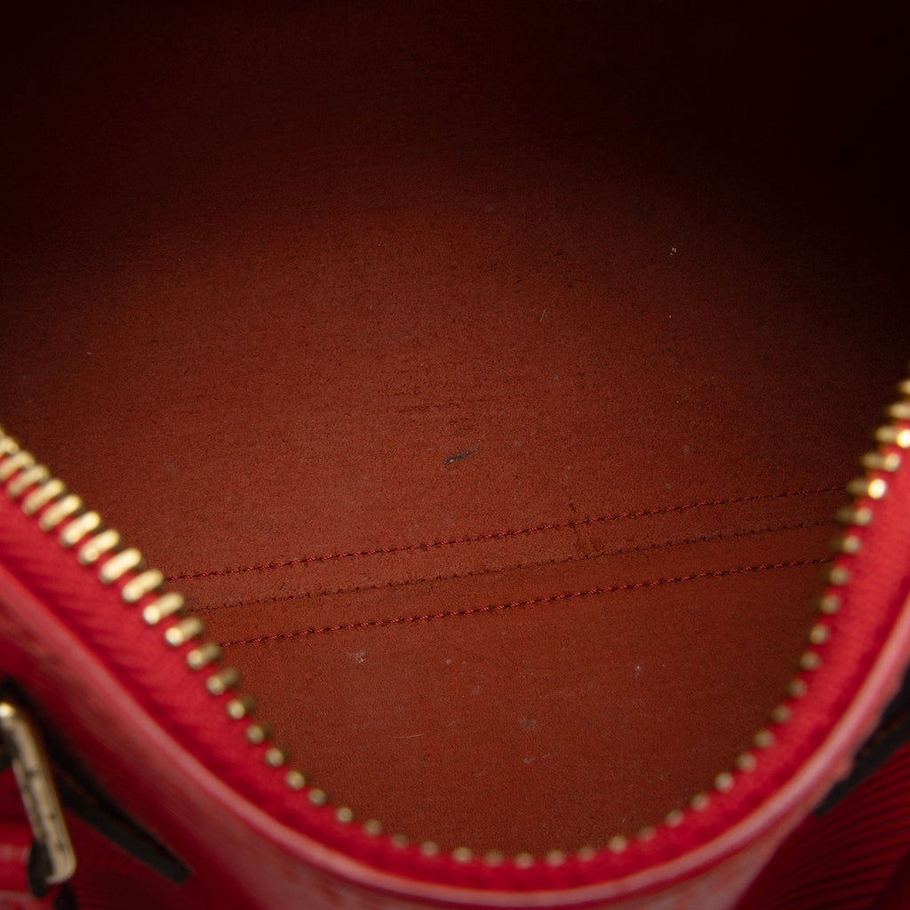 Louis Vuitton Vintage Epi Leather Speedy 30 Satchel (SHF-xpAfb1)