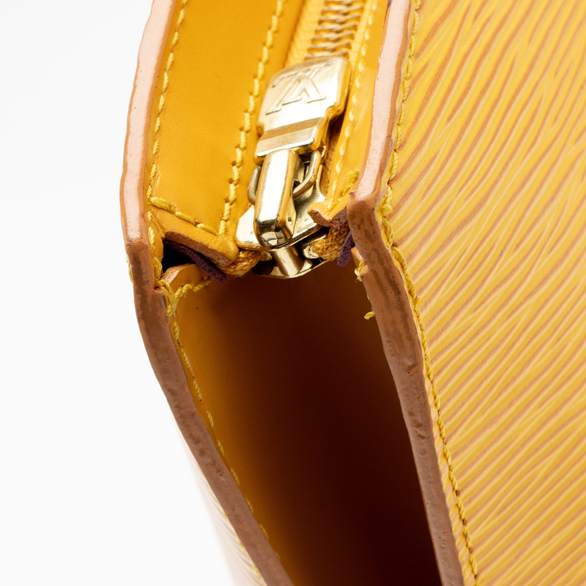 Louis Vuitton Vintage Epi Leather St. Jacques GM Shoulder Bag (SHF-fO6grf)