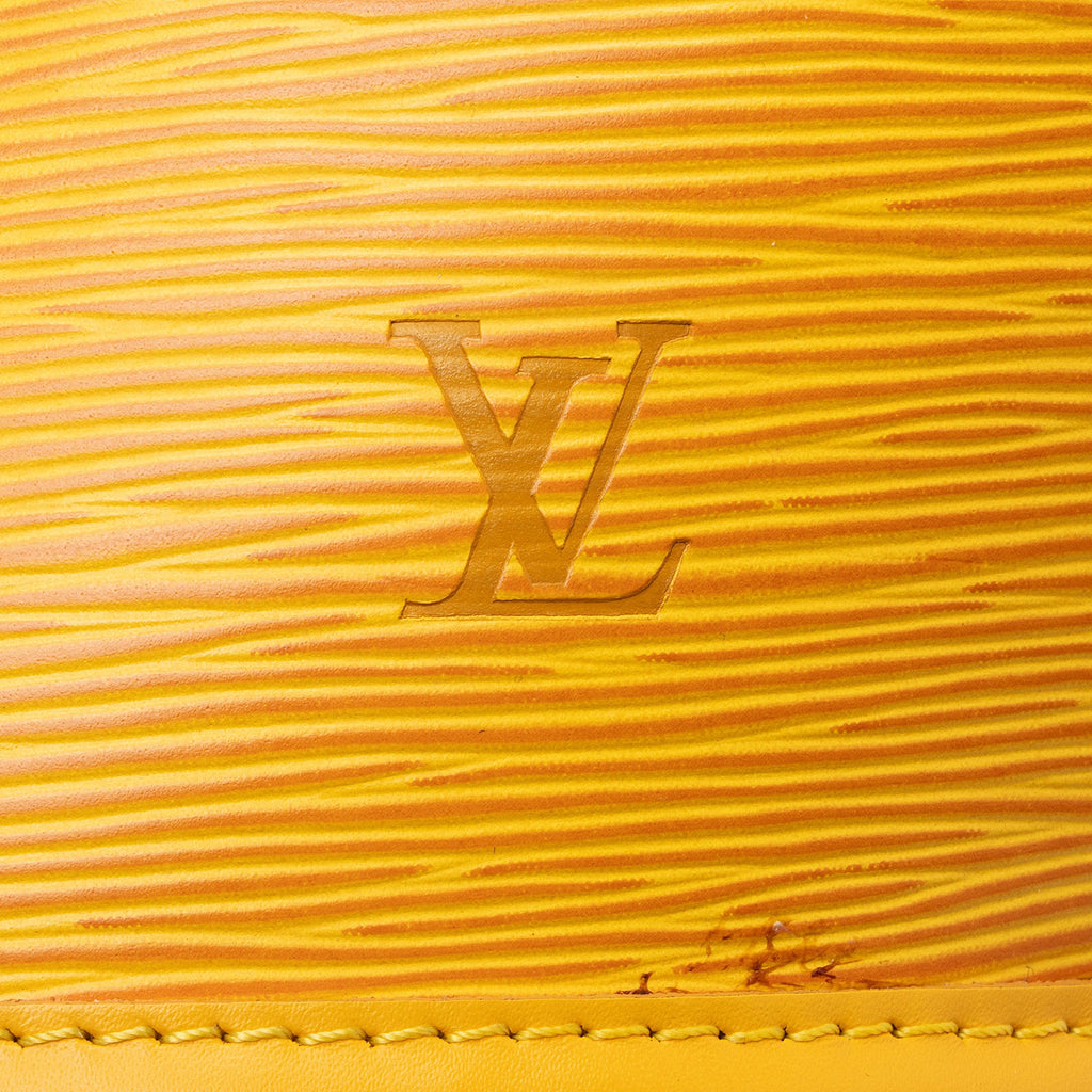 Louis Vuitton Vintage Epi Leather St. Jacques GM Shoulder Bag