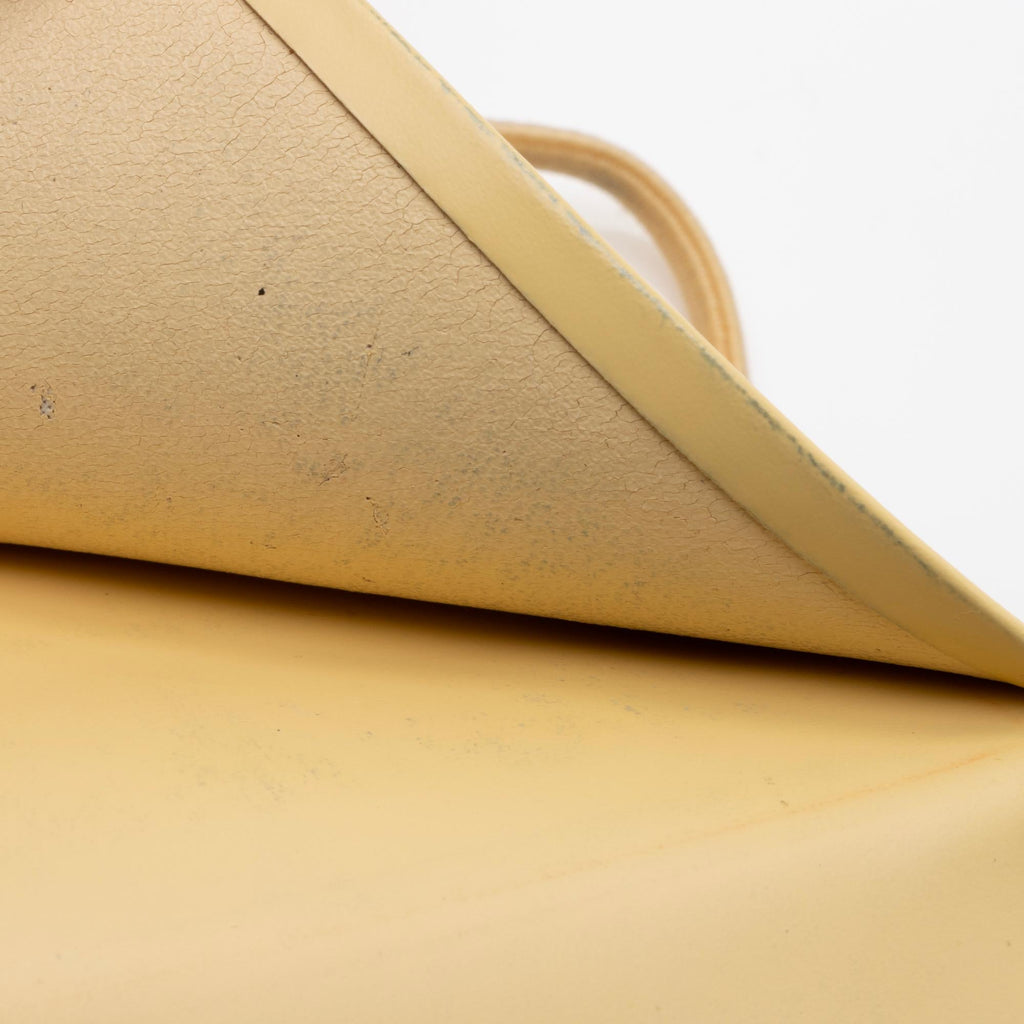 Louis Vuitton Vintage Epi Leather Trifold Wallet (SHF-23581)