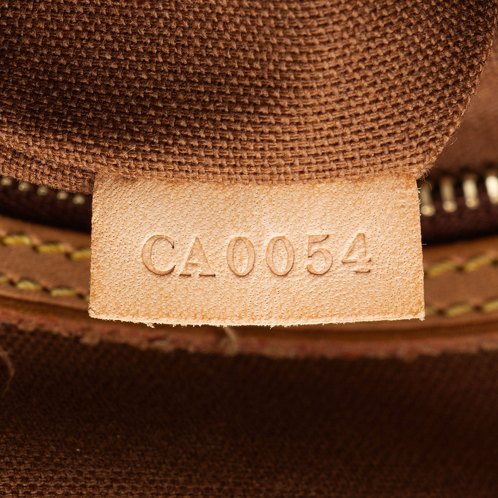 Louis Vuitton Vintage Monogram Canvas Abbesses Messenger
