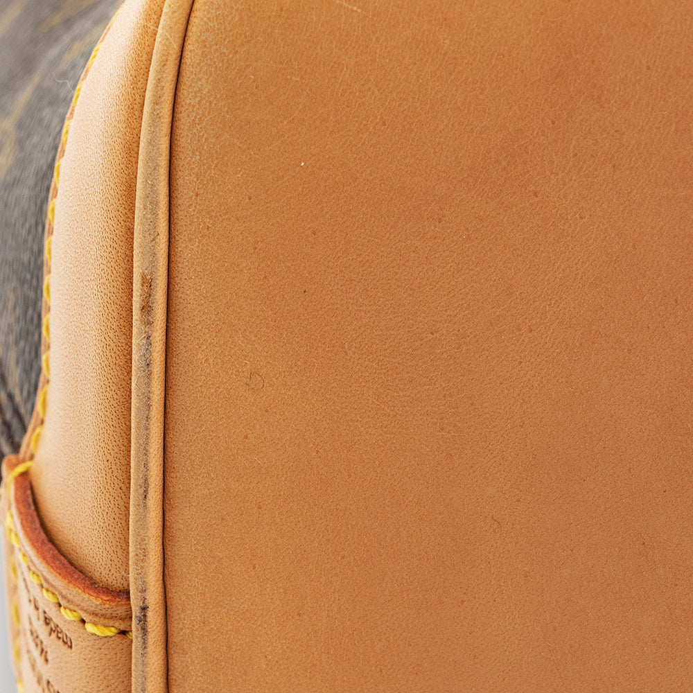 Louis Vuitton Vintage Monogram Canvas Alma PM Satchel (SHF-20475)