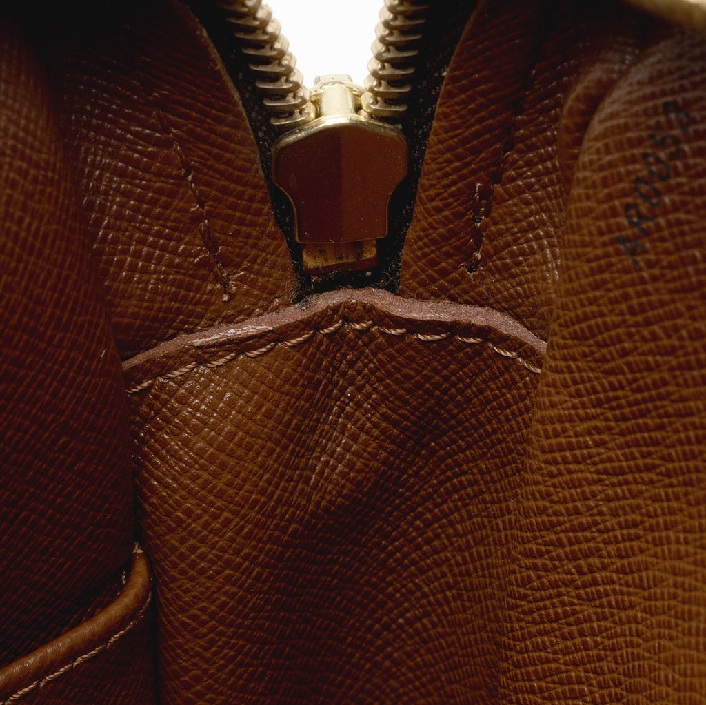 Louis Vuitton Vintage Monogram Canvas Amazone Shoulder Bag (SHF-Xkypgp)