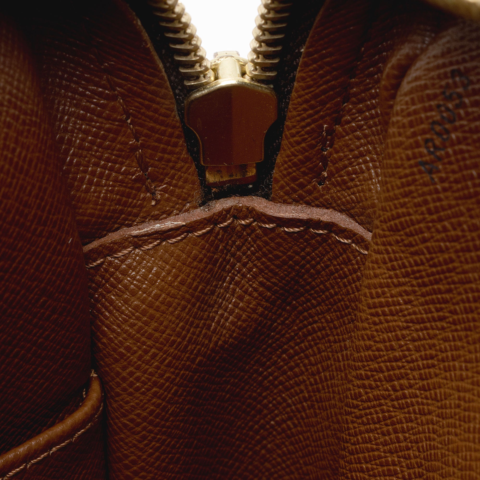 Louis Vuitton Vintage Monogram Canvas Amazone Shoulder Bag (SHF-Xkypgp)