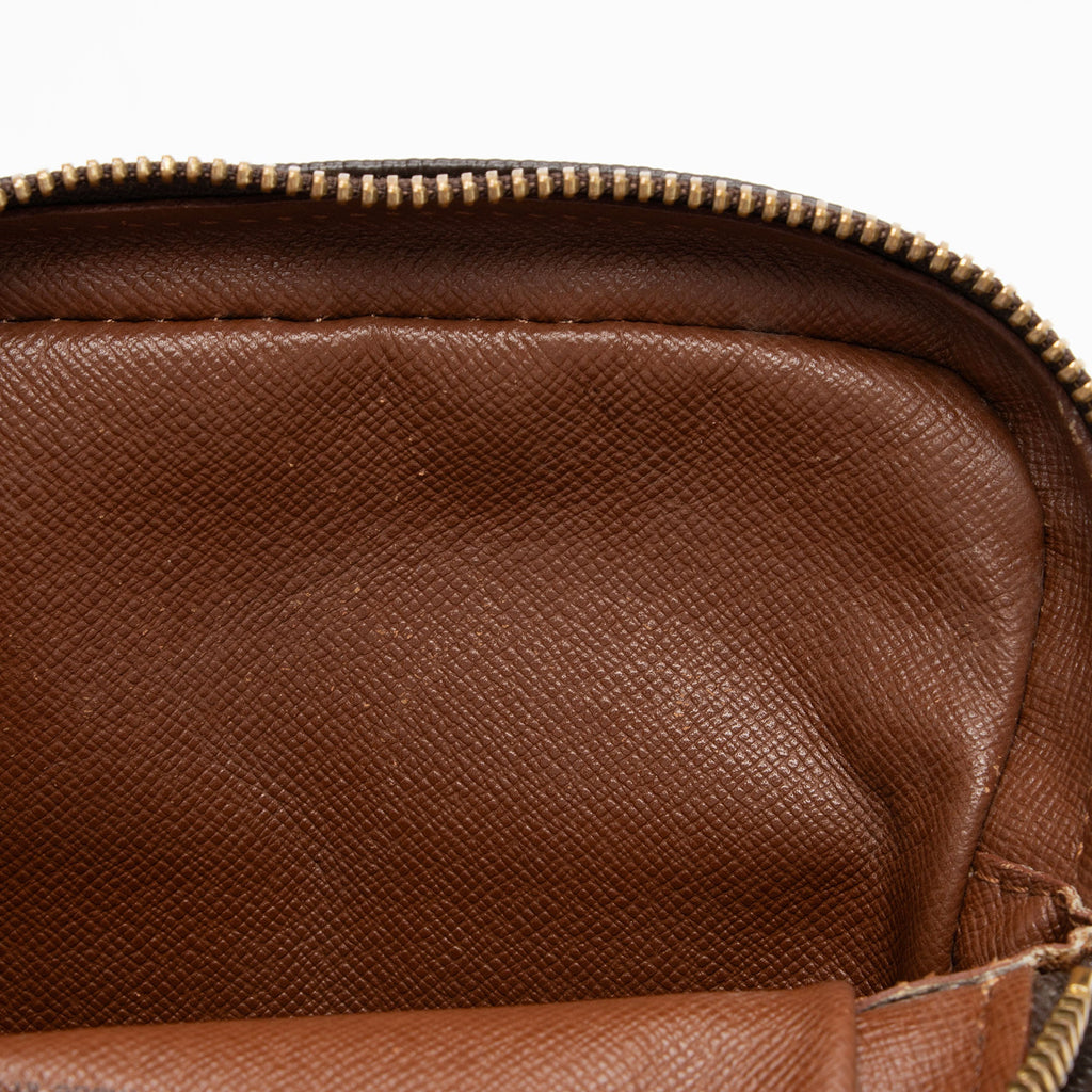 Louis Vuitton Vintage Monogram Canvas Amazone Shoulder Bag (SHF-jjMBAo)