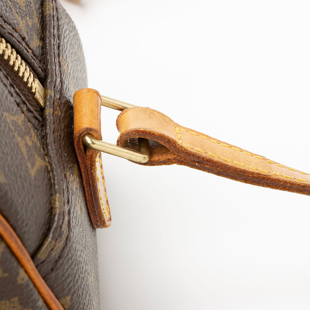 Louis Vuitton Vintage Monogram Canvas Blois Shoulder Bag
