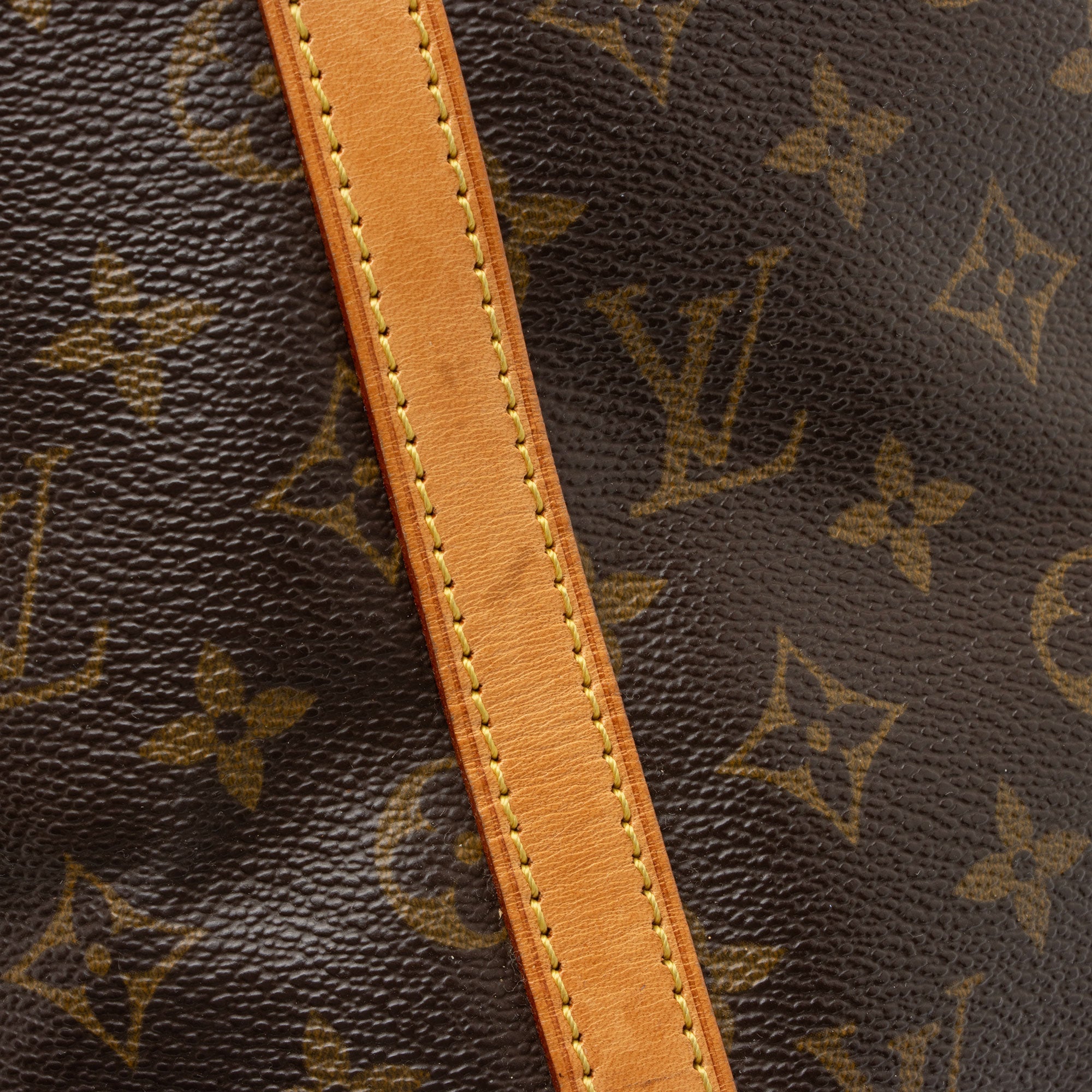 Louis Vuitton Vintage Monogram Canvas Bucket GM Tote (SHF-nQDvZ0)