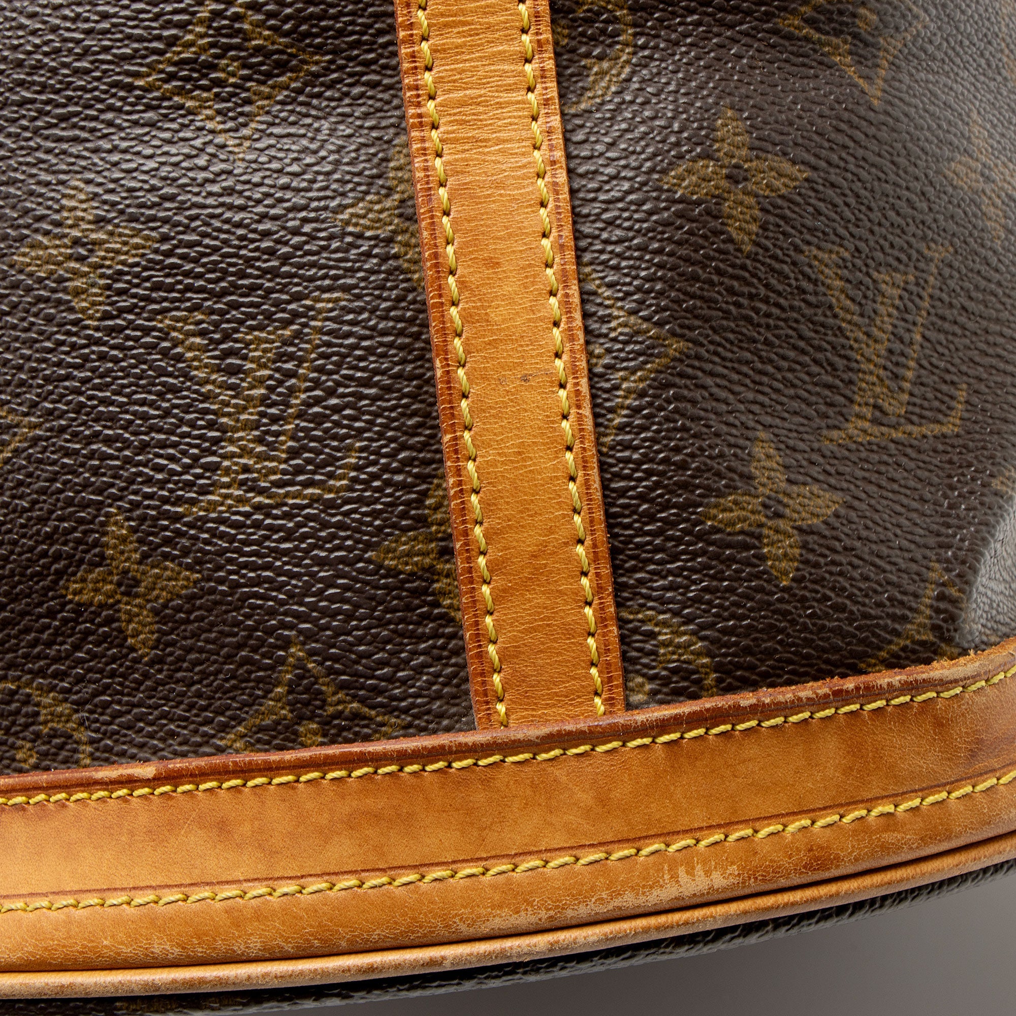 Louis Vuitton Vintage Monogram Canvas Bucket GM Tote