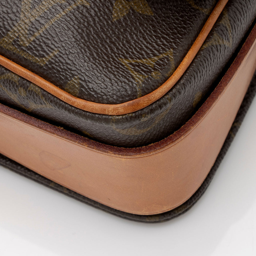 Louis Vuitton Vintage Monogram Canvas Cartouchiere GM Shoulder Bag (SHF-PPHKCM)