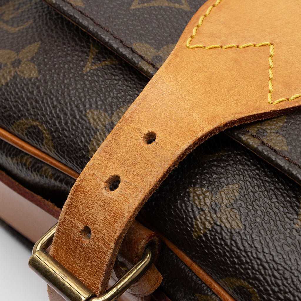 Louis Vuitton Vintage Monogram Canvas Cartouchiere MM Shoulder Bag (SHF-7VUXQB)
