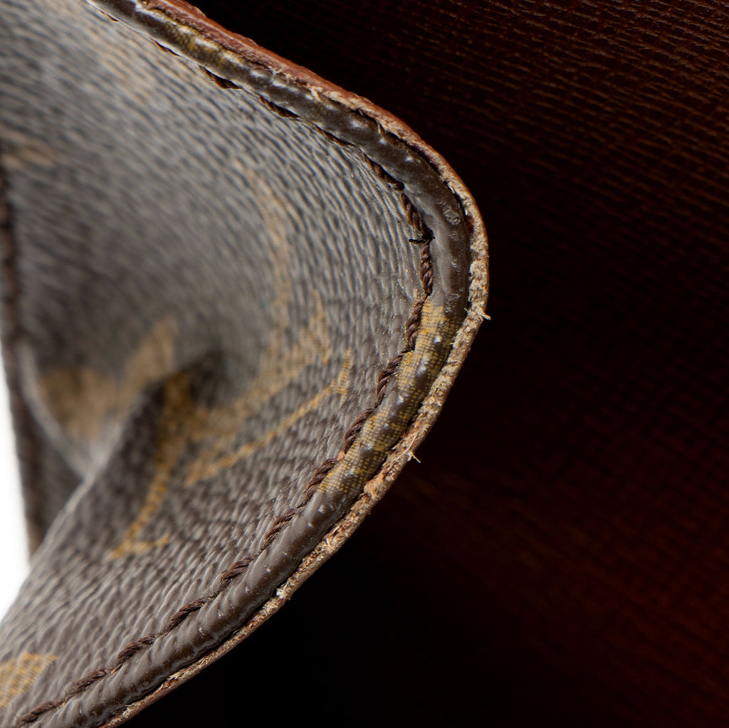Louis Vuitton Vintage Monogram Canvas Cartouchiere MM Shoulder Bag