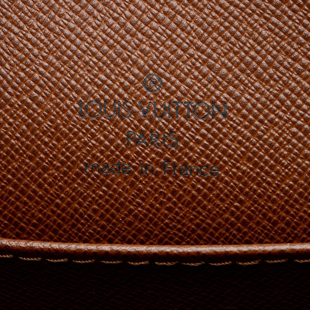 Louis Vuitton Vintage Monogram Canvas Drouot Shoulder Bag (SHF-1DGF9G)