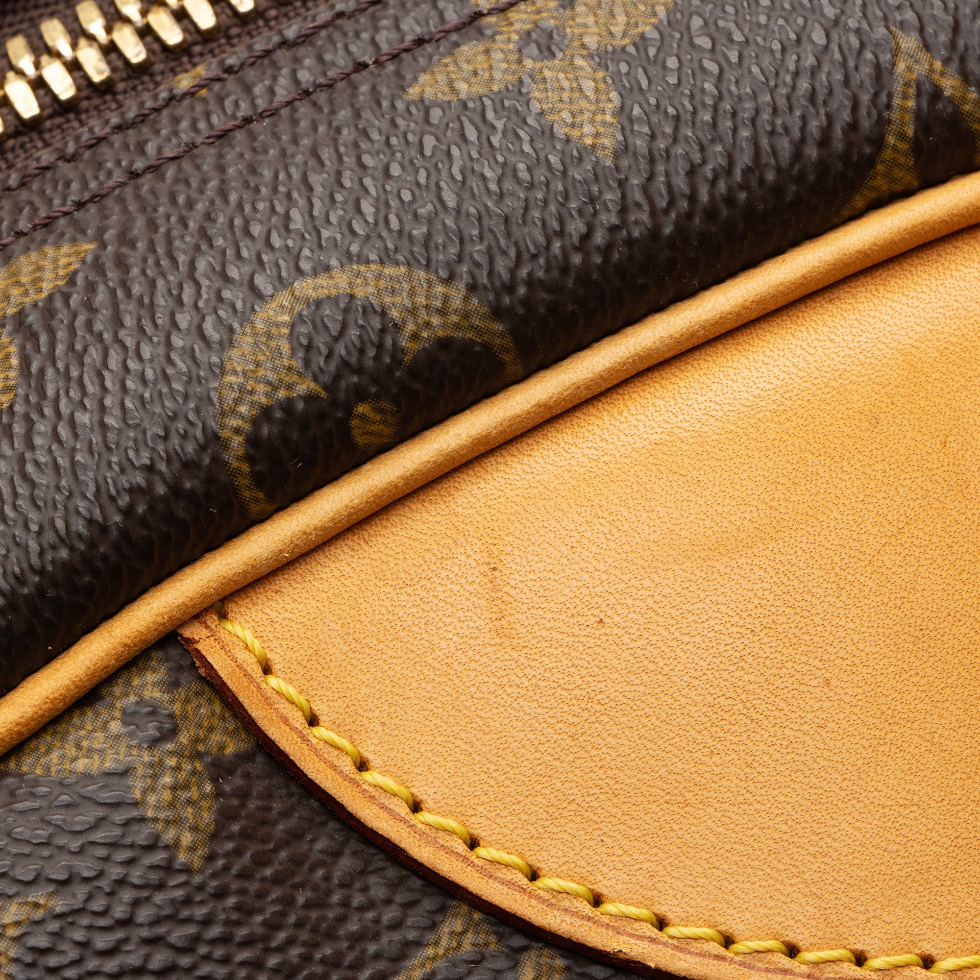 Louis Vuitton Vintage Monogram Canvas Evasion Weekender