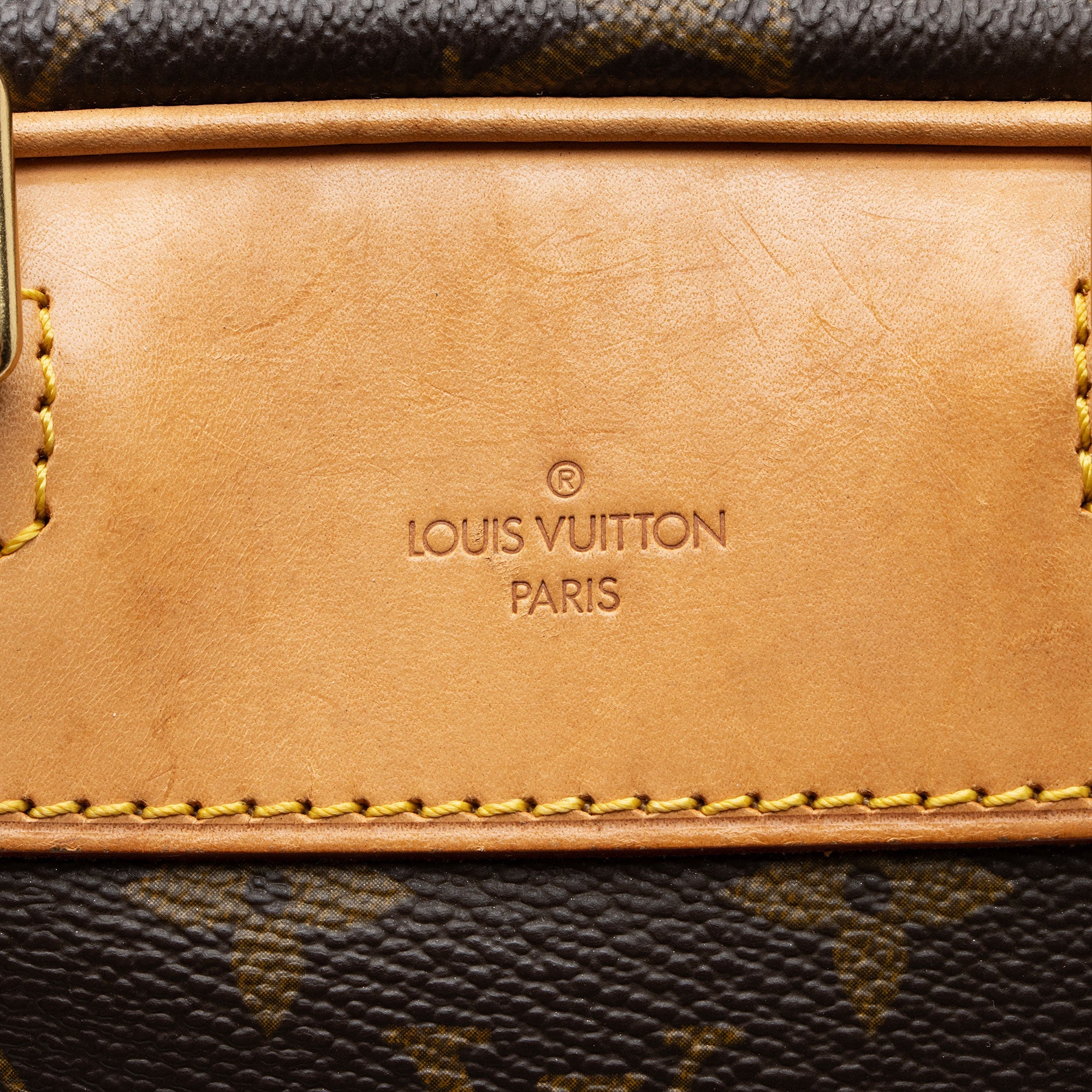 Louis Vuitton Vintage Monogram Canvas Excursion Tote (SHF-KMEXVf)