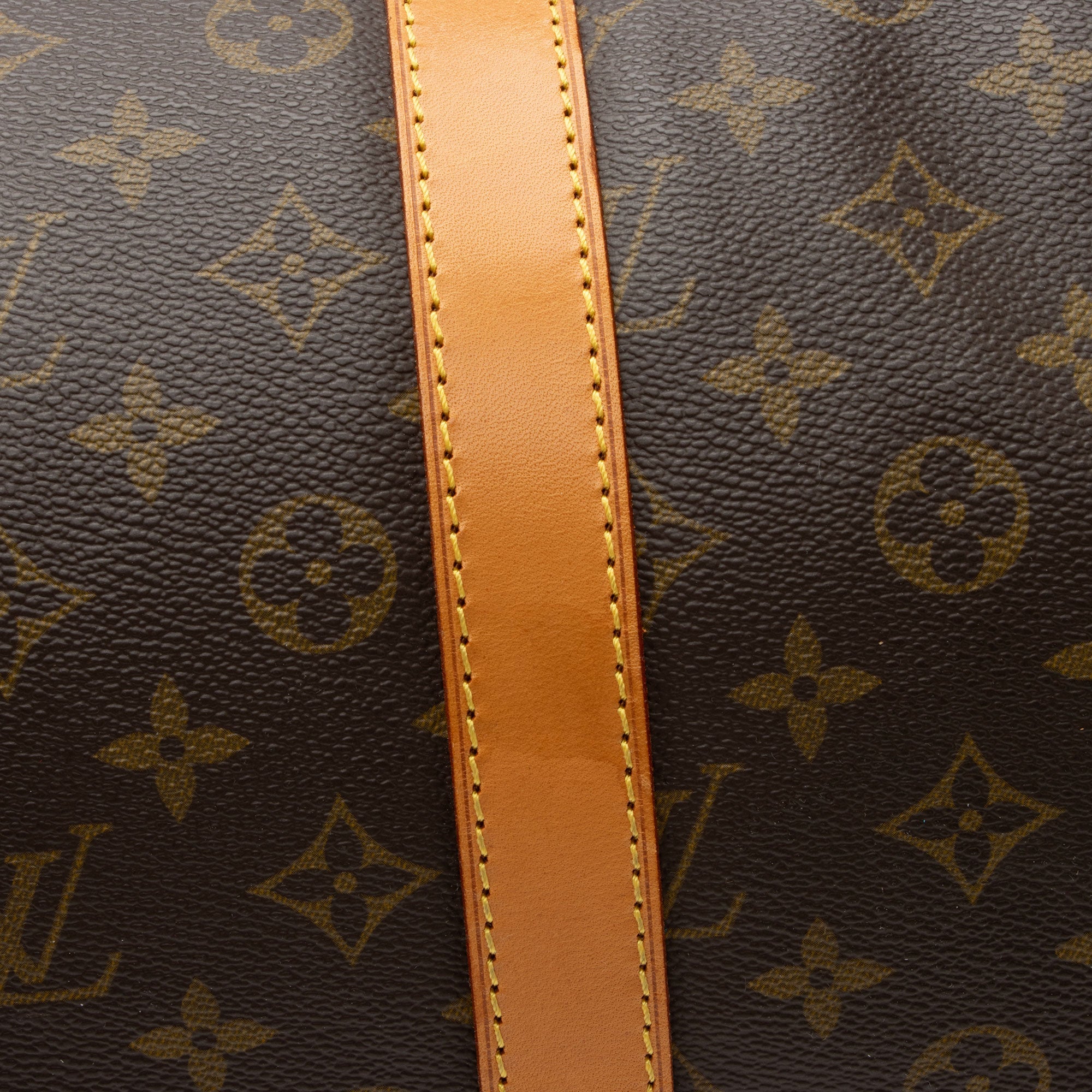 Louis Vuitton Vintage Monogram Canvas Keepall 55 Duffle Bag (SHF-xIA279)
