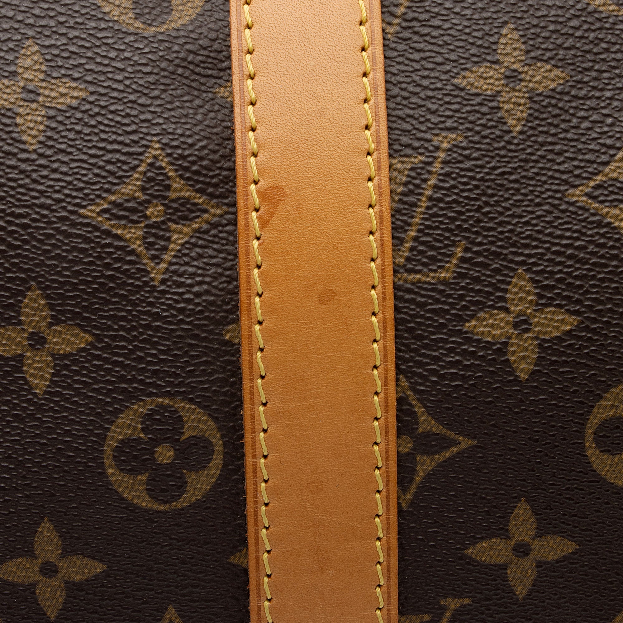 Louis Vuitton Vintage Monogram Canvas Keepall Bandouliere 55 Duffle Bag (SHF-g634Q4)
