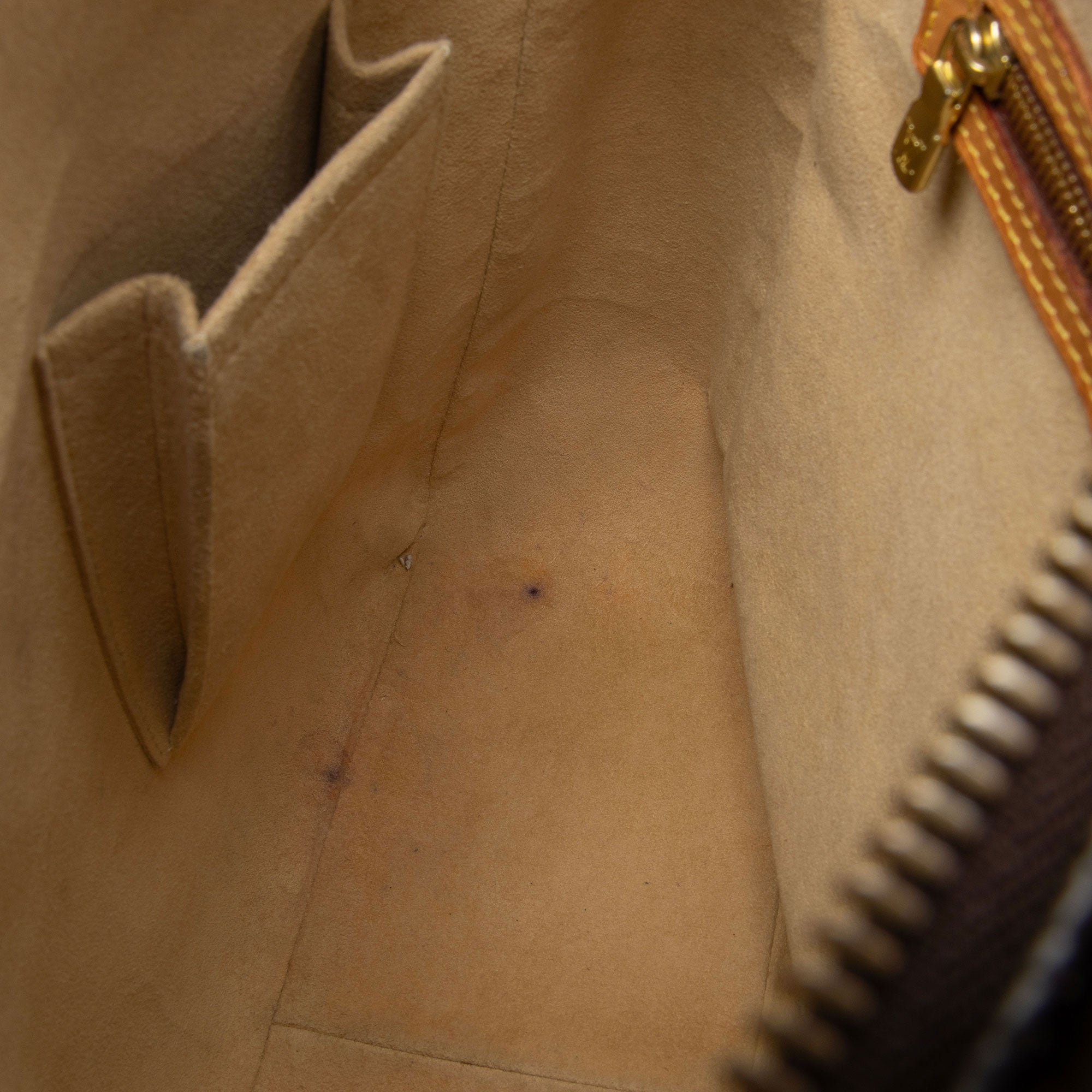 Louis Vuitton Vintage Monogram Canvas Looping GM Shoulder Bag (SHF-D9rKec)