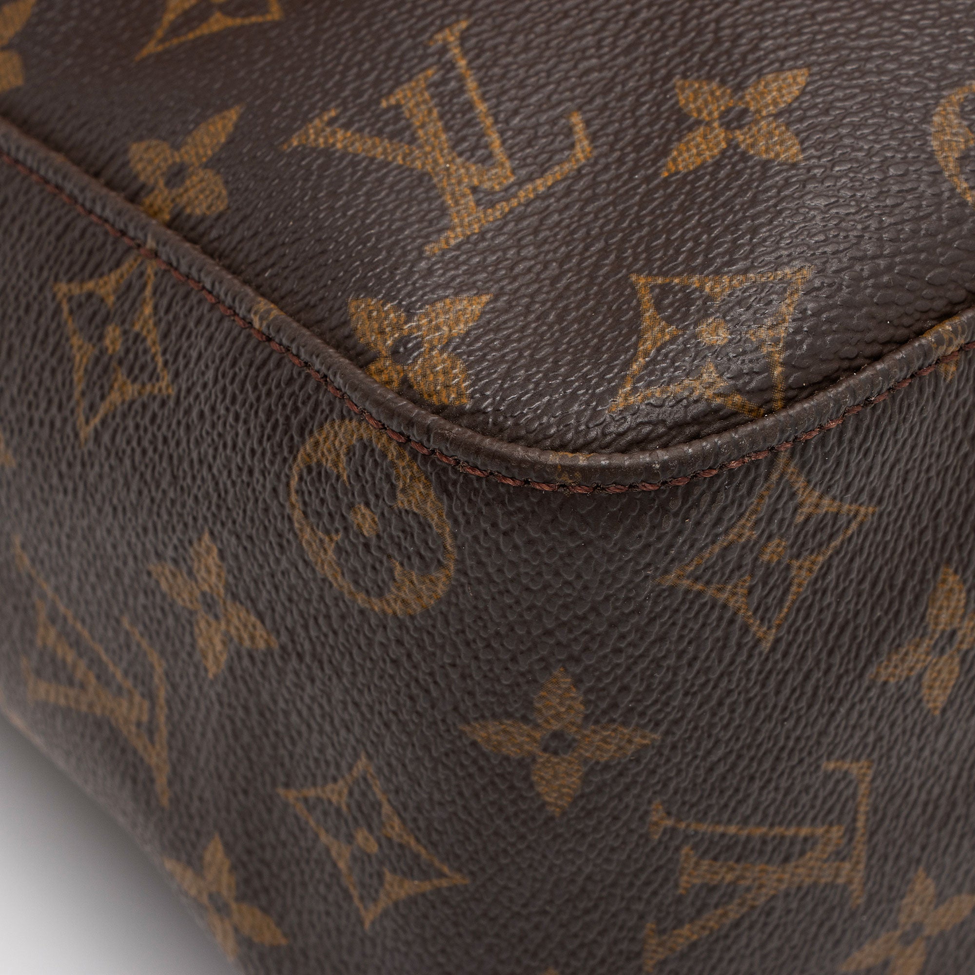 Louis Vuitton Vintage Monogram Canvas Looping GM Shoulder Bag (SHF-cGQjgM)