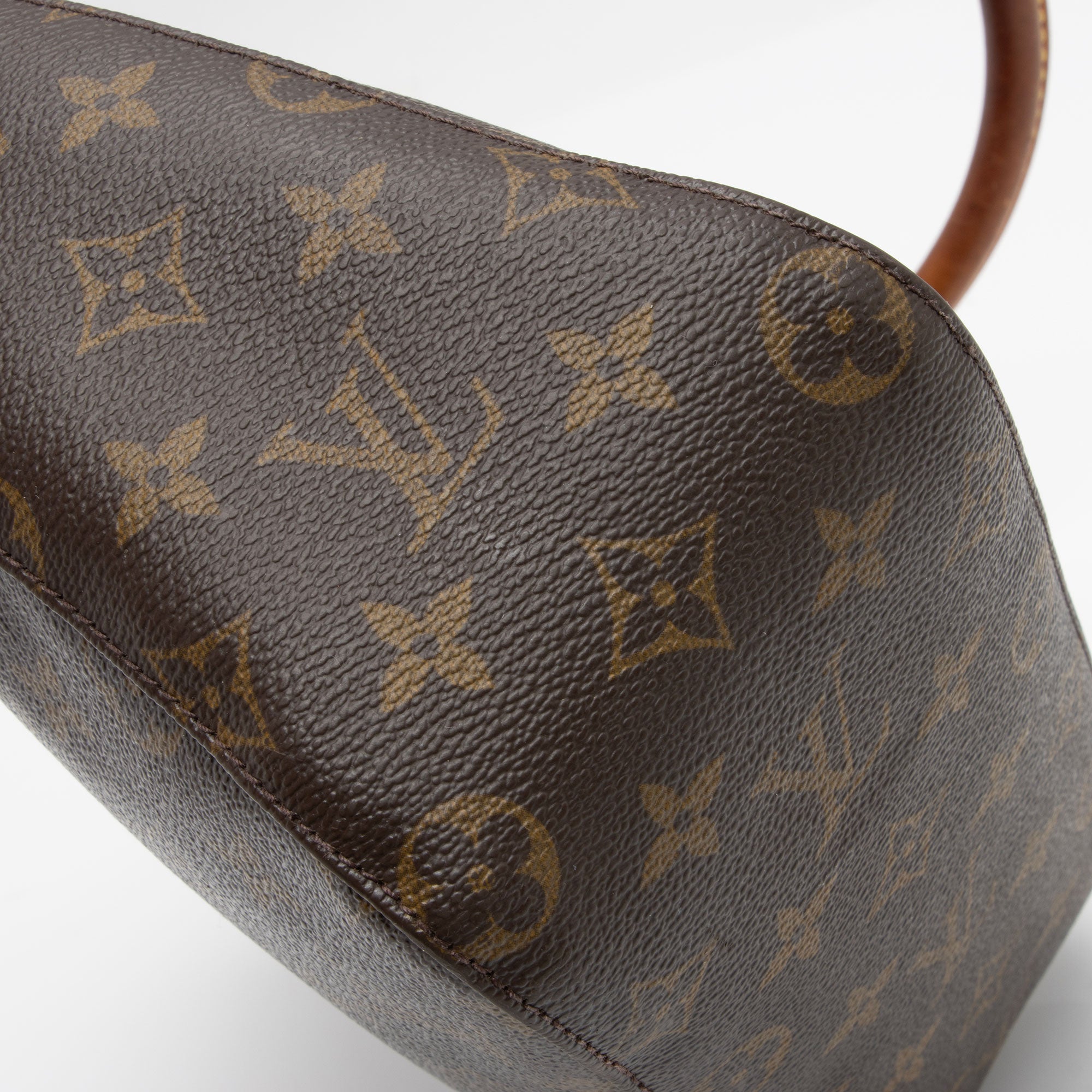 Louis Vuitton Vintage Monogram Canvas Looping MM Shoulder Bag (SHF-3bbaoG)