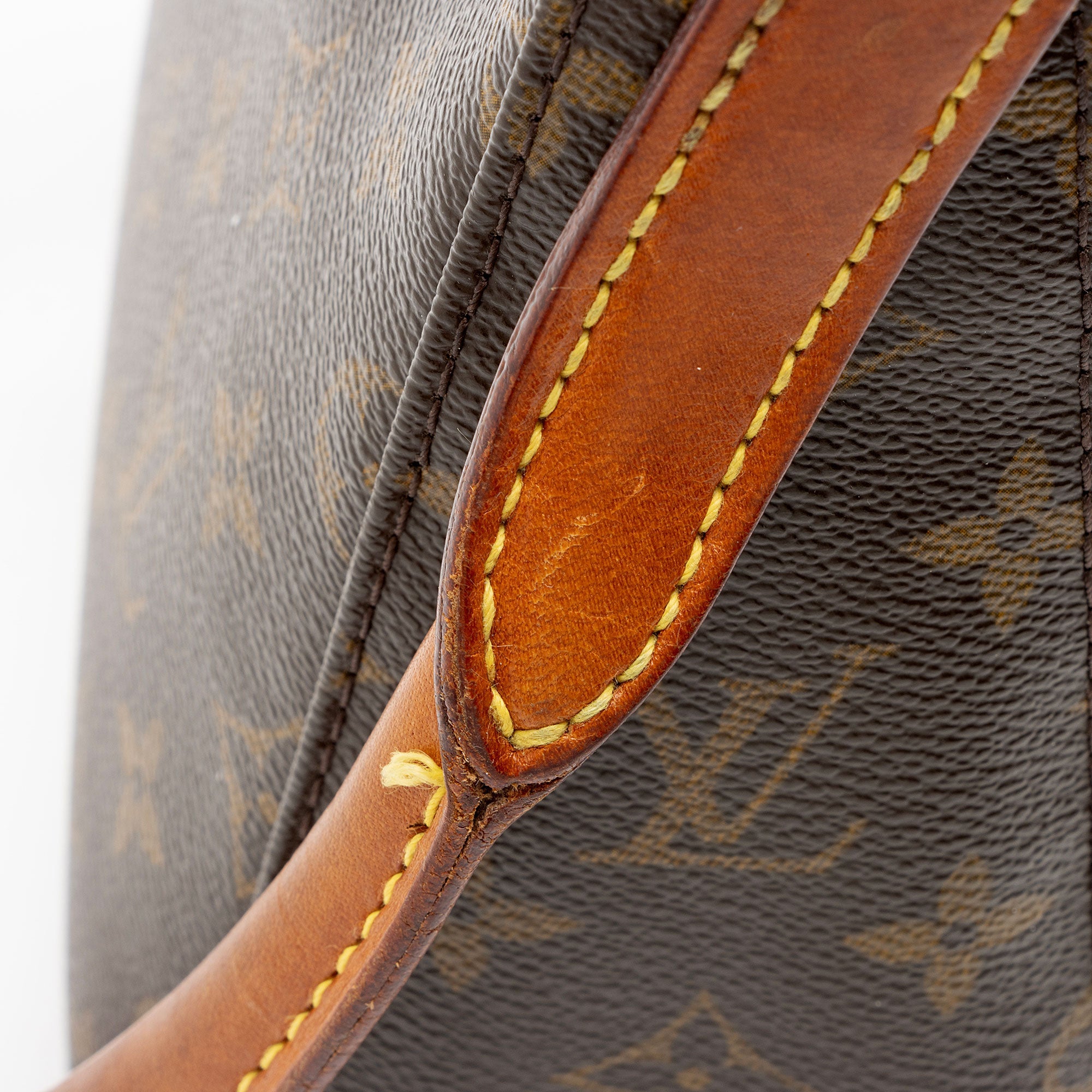 Louis Vuitton Vintage Monogram Canvas Looping MM Shoulder Bag