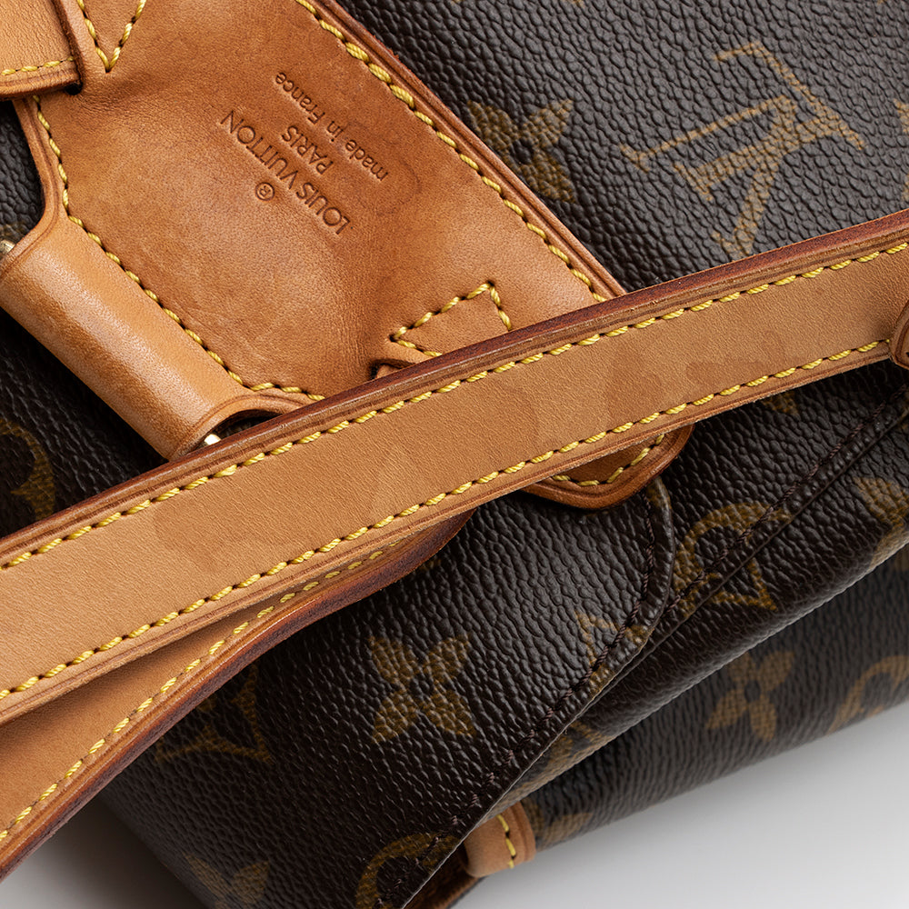Louis Vuitton Vintage Monogram Canvas Montsouris MM Backpack (SHF-21304)