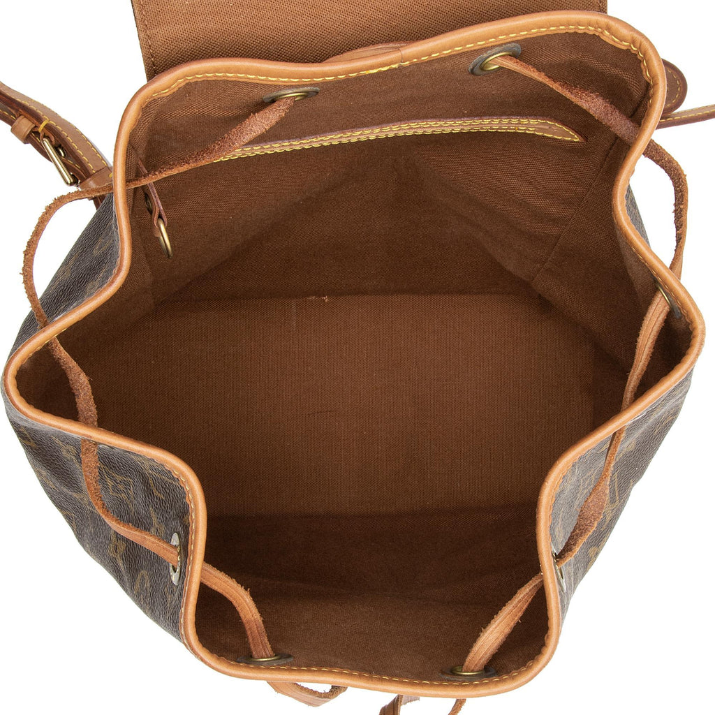 Louis Vuitton Vintage Monogram Canvas Montsouris MM Backpack (SHF-sThgs4)