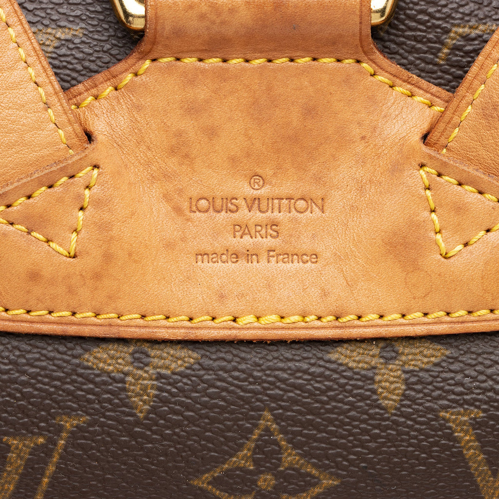 Louis Vuitton Vintage Monogram Canvas Montsouris MM Backpack (SHF-VG4QHQ)