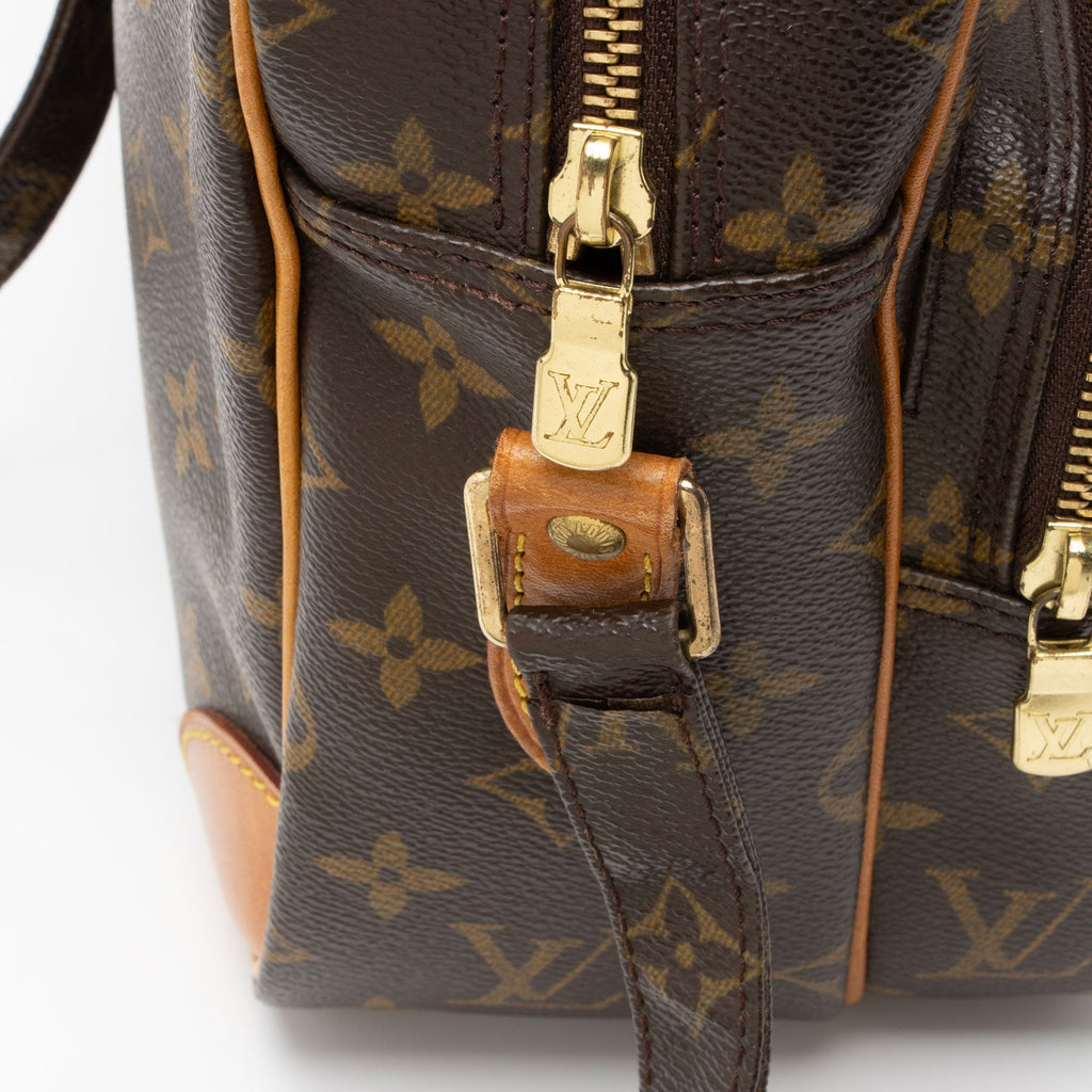 Louis Vuitton Vintage Monogram Canvas Nile MM Messenger