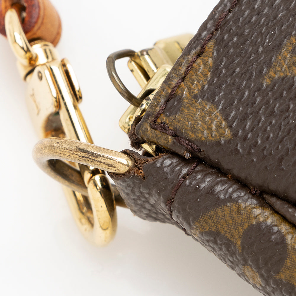 Louis Vuitton Vintage Monogram Canvas Pochette Accessoires (SHF-21133)