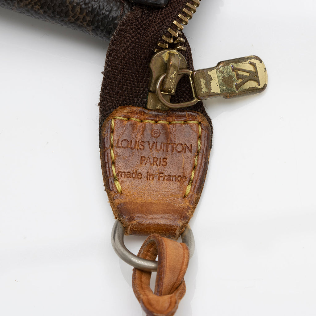 Louis Vuitton Vintage Monogram Canvas Pochette Accessoires (SHF-31L4en)