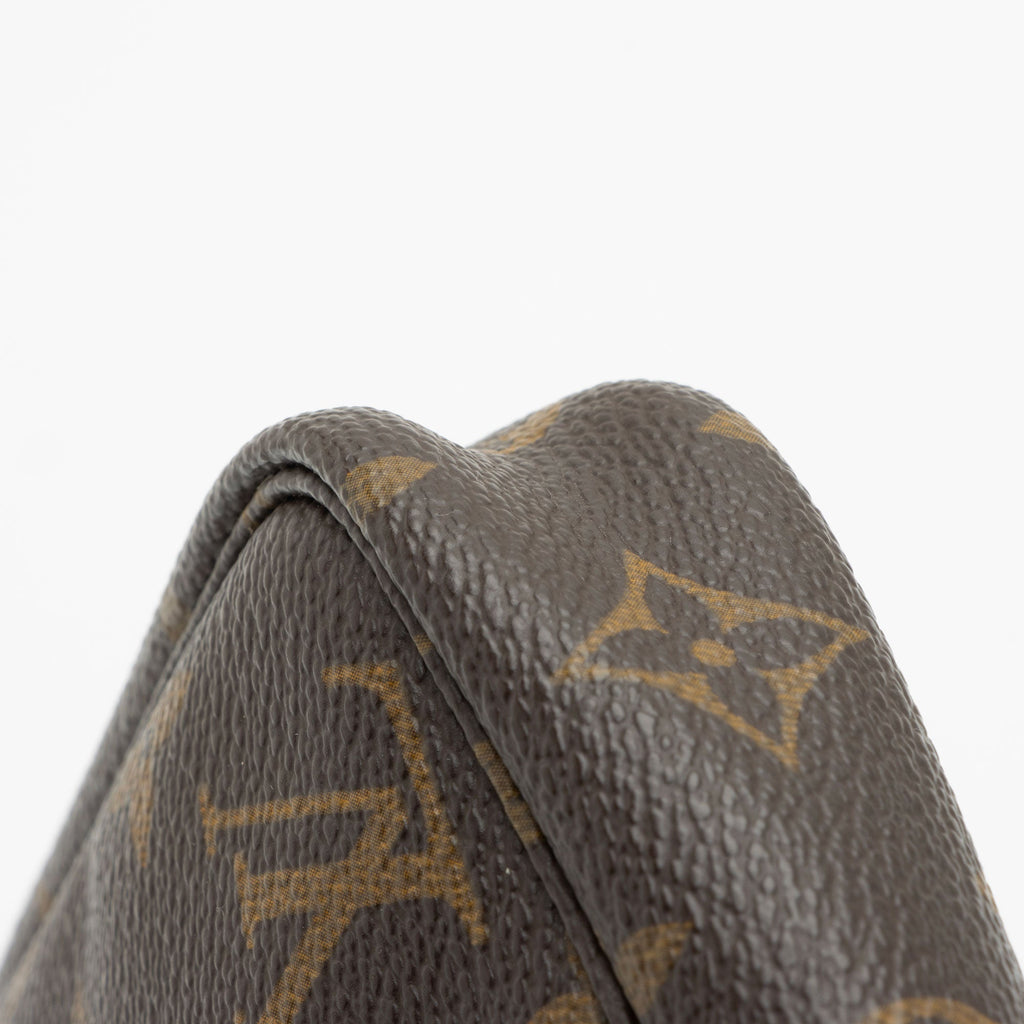 Louis Vuitton Vintage Monogram Canvas Pochette Accessoires (SHF-UFdRwc)