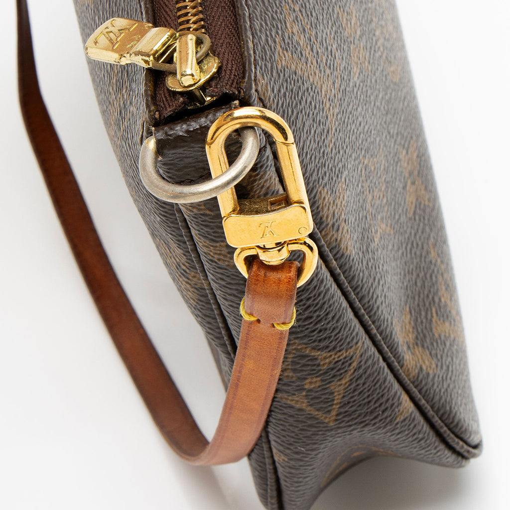 Louis Vuitton Vintage Monogram Canvas Pochette Accessoires
