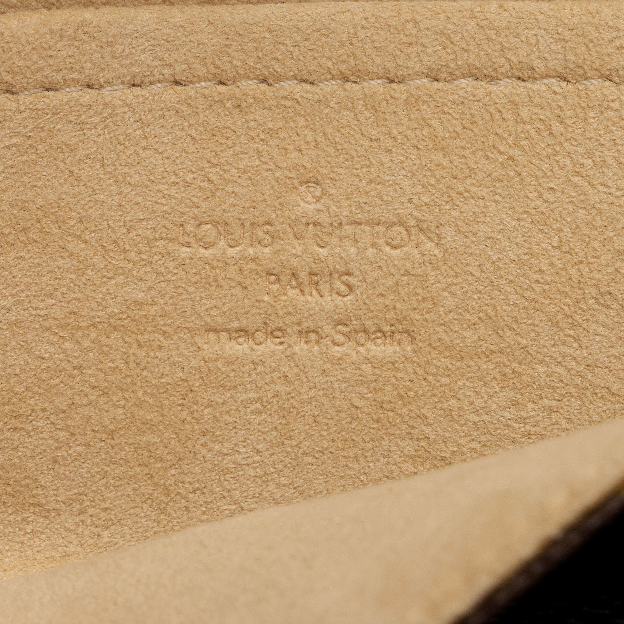 Louis Vuitton Vintage Monogram Canvas Pochette Twin GM Shoulder Bag (SHF-to1955)