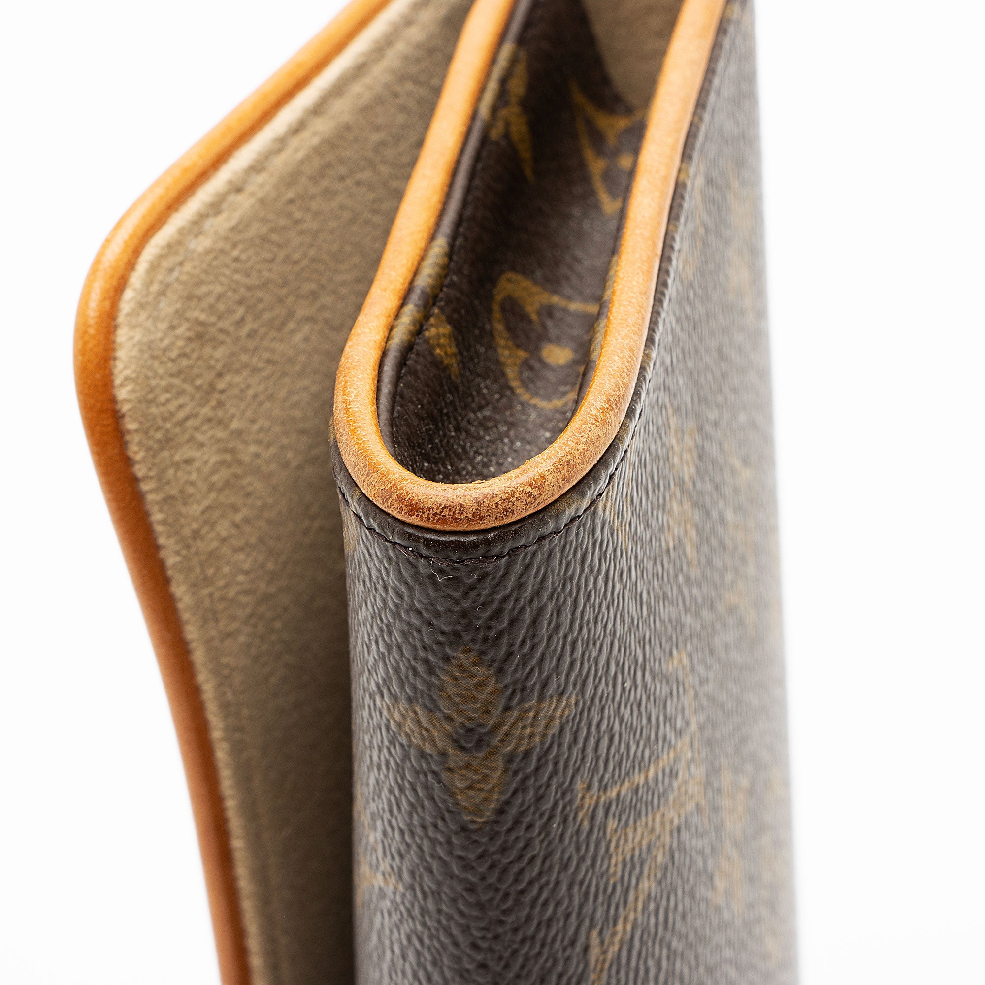Louis Vuitton Vintage Monogram Canvas Pochette Twin GM Shoulder Bag