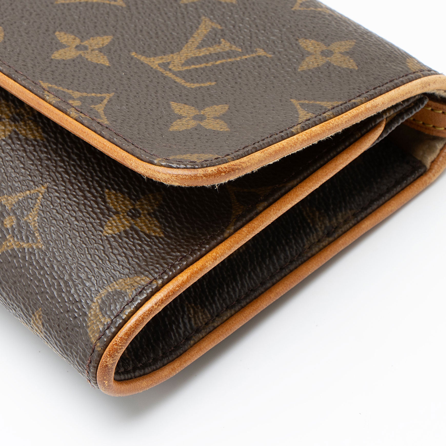 Louis Vuitton Vintage Monogram Canvas Pochette Twin GM Shoulder Bag