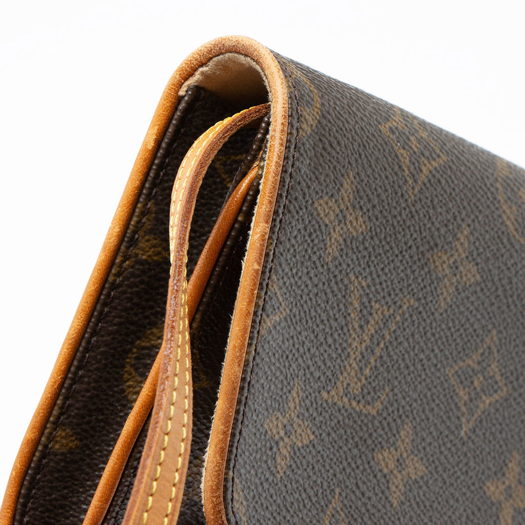 Louis Vuitton Vintage Monogram Canvas Pochette Twin GM Shoulder Bag