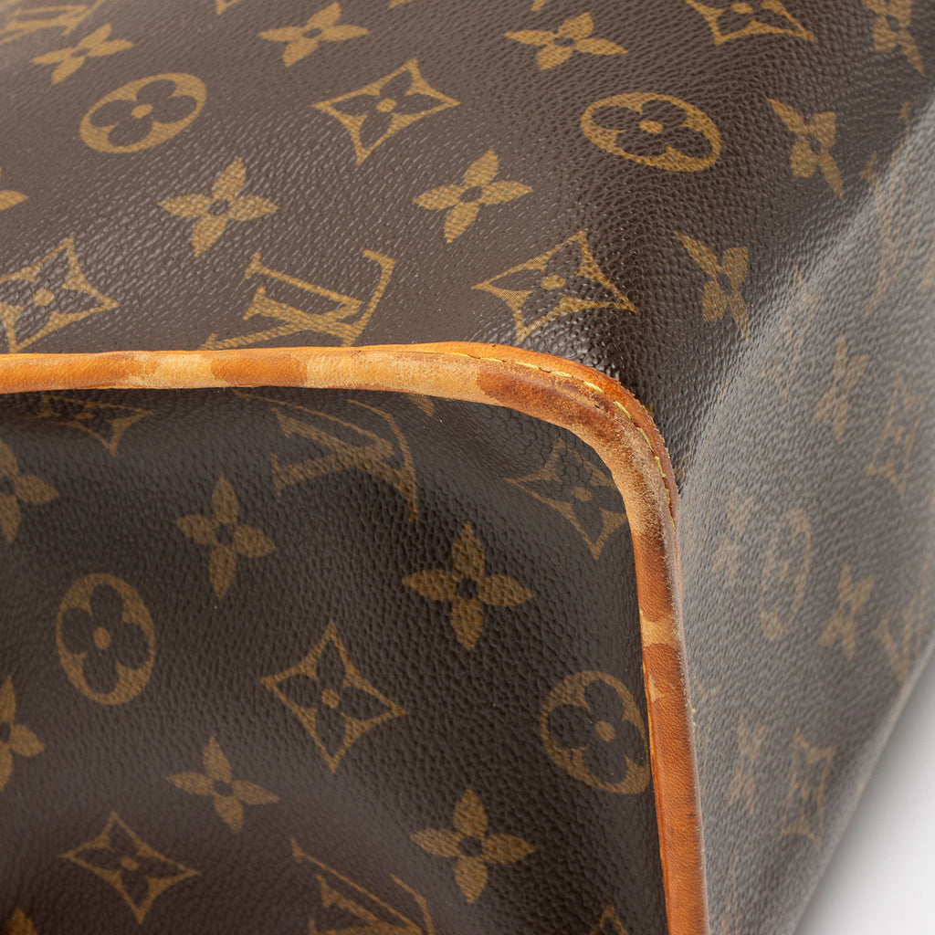 Louis Vuitton Vintage Monogram Canvas Popincourt Haute Shoulder Bag