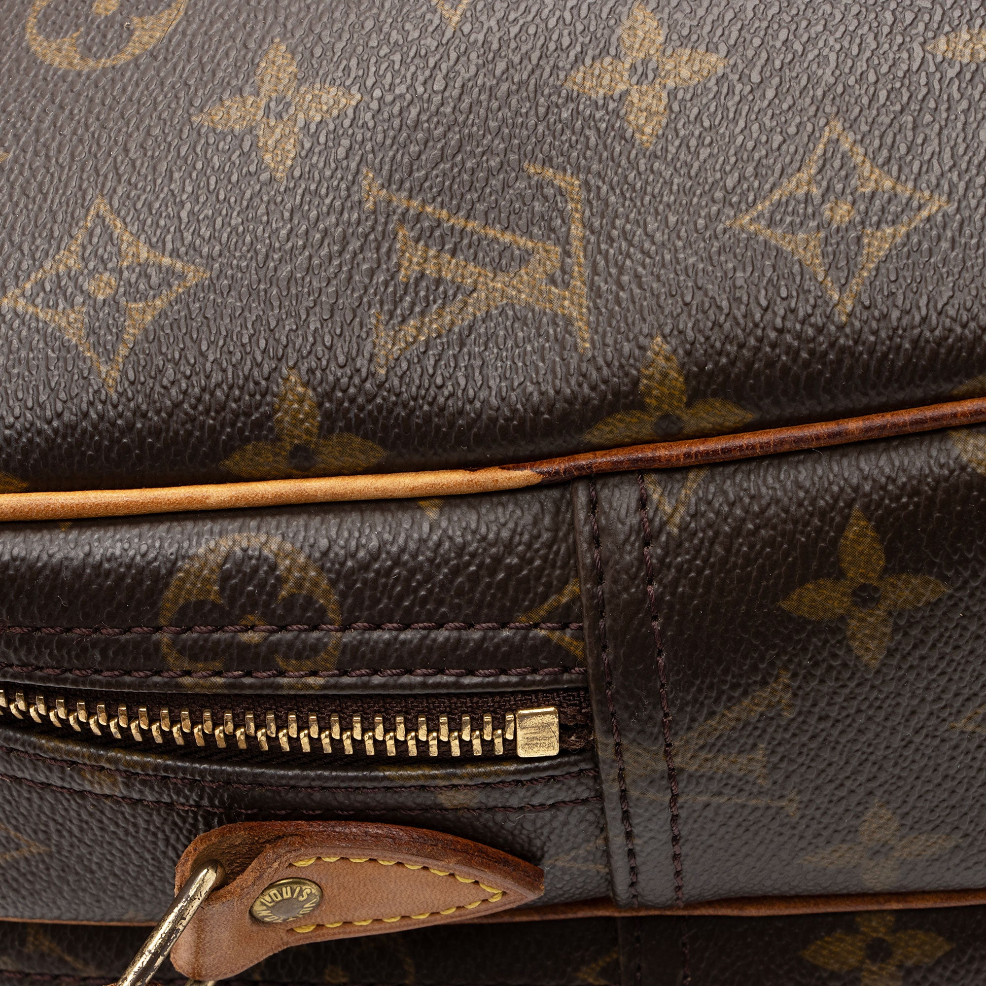 Louis Vuitton Vintage Monogram Canvas Reporter PM Messenger (SHF-Oa30do)