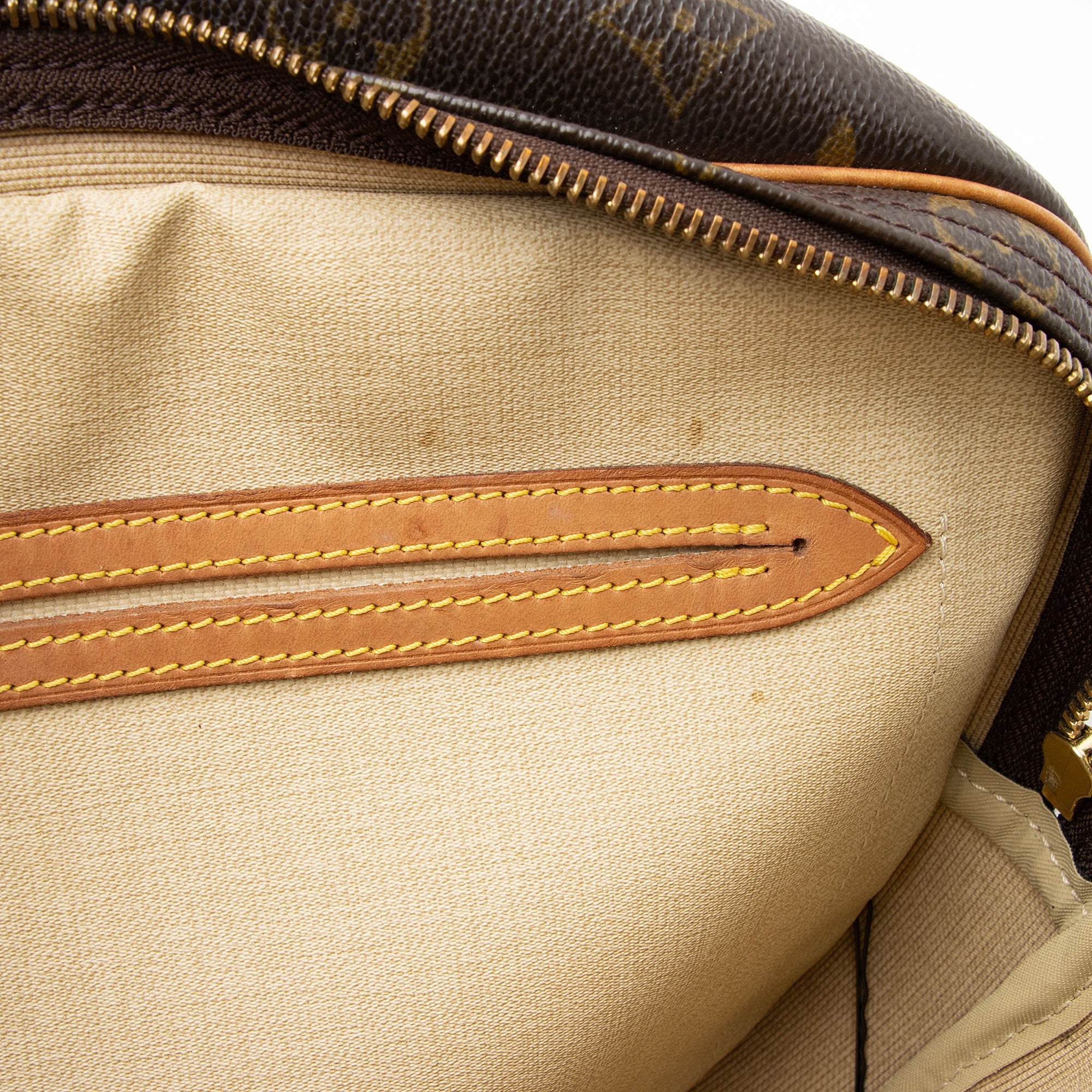 Louis Vuitton Vintage Monogram Canvas Reporter PM Messenger