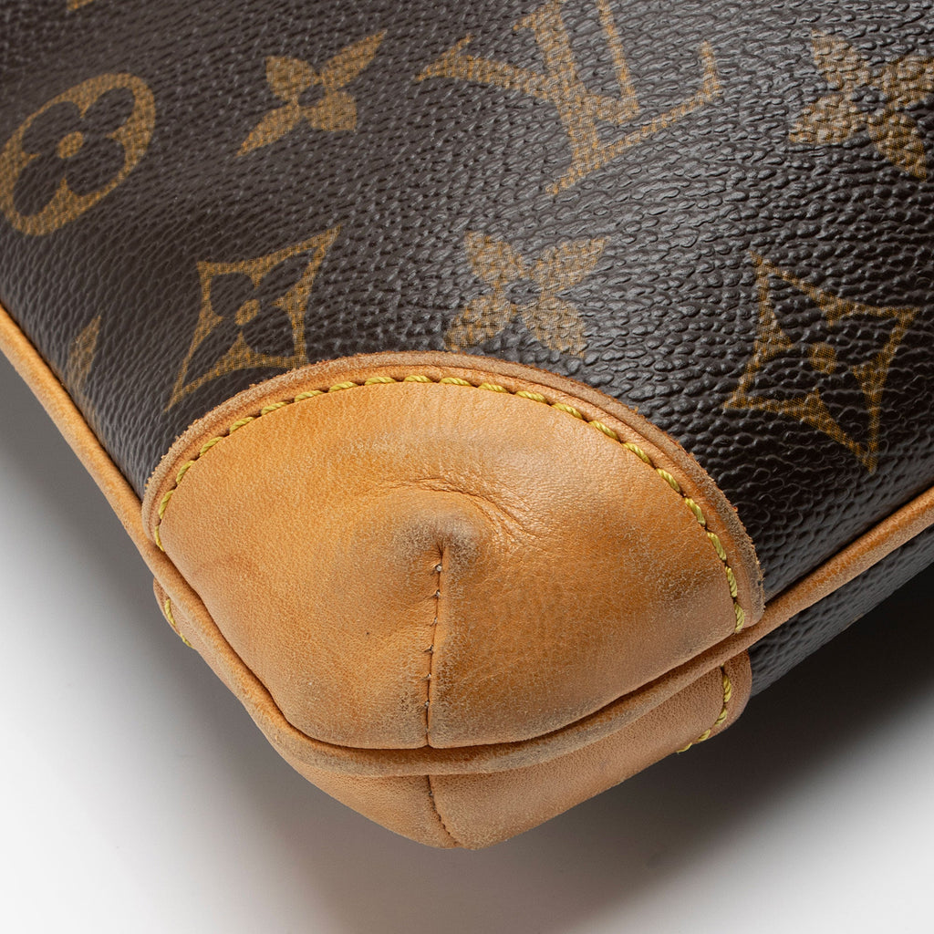 Louis Vuitton Vintage Monogram Canvas Sac Coussin GM Shoulder Bag (SHF-VU1dTG)