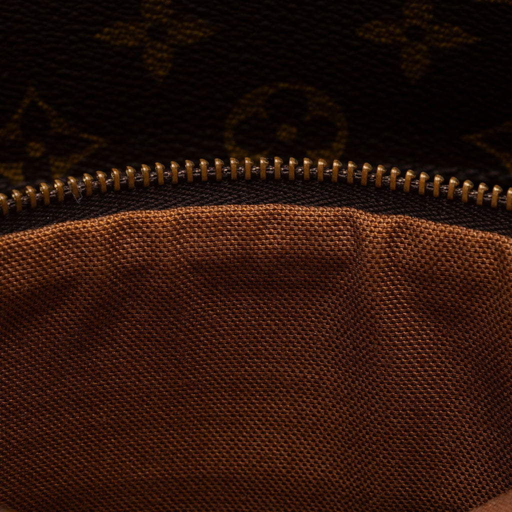 Louis Vuitton Vintage Monogram Canvas Sac Shopping 48 Tote (SHF-JstH3X)