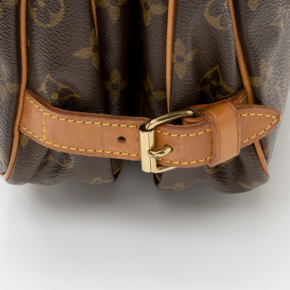 Louis Vuitton Vintage Monogram Canvas Saumur 30 Messenger Bag (SHF-20788)