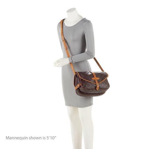 Louis Vuitton Vintage Monogram Canvas Saumur 30 Messenger (SHF-jWAQc2)