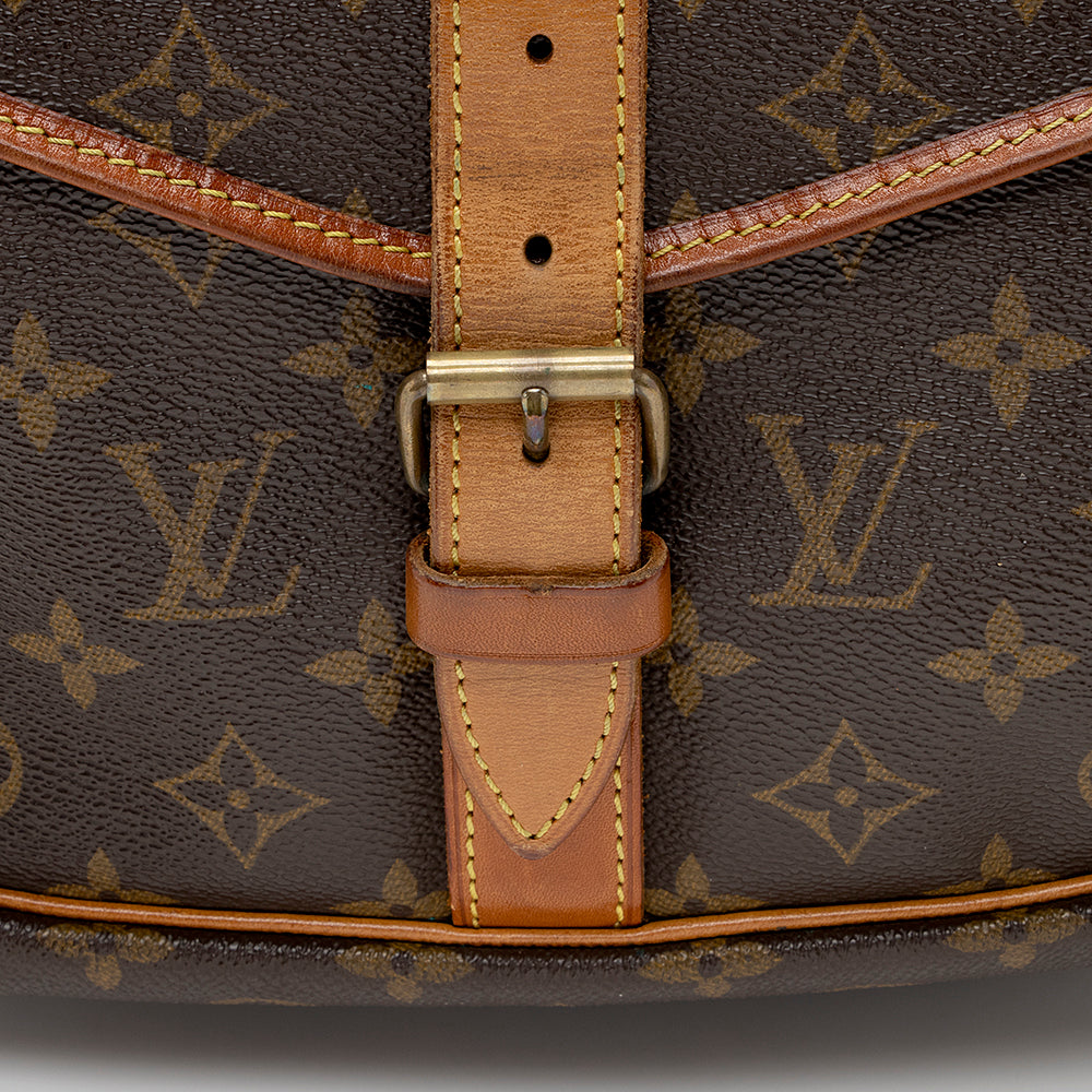 Louis Vuitton Vintage Monogram Canvas Saumur 35 Messenger Bag (SHF-21228)