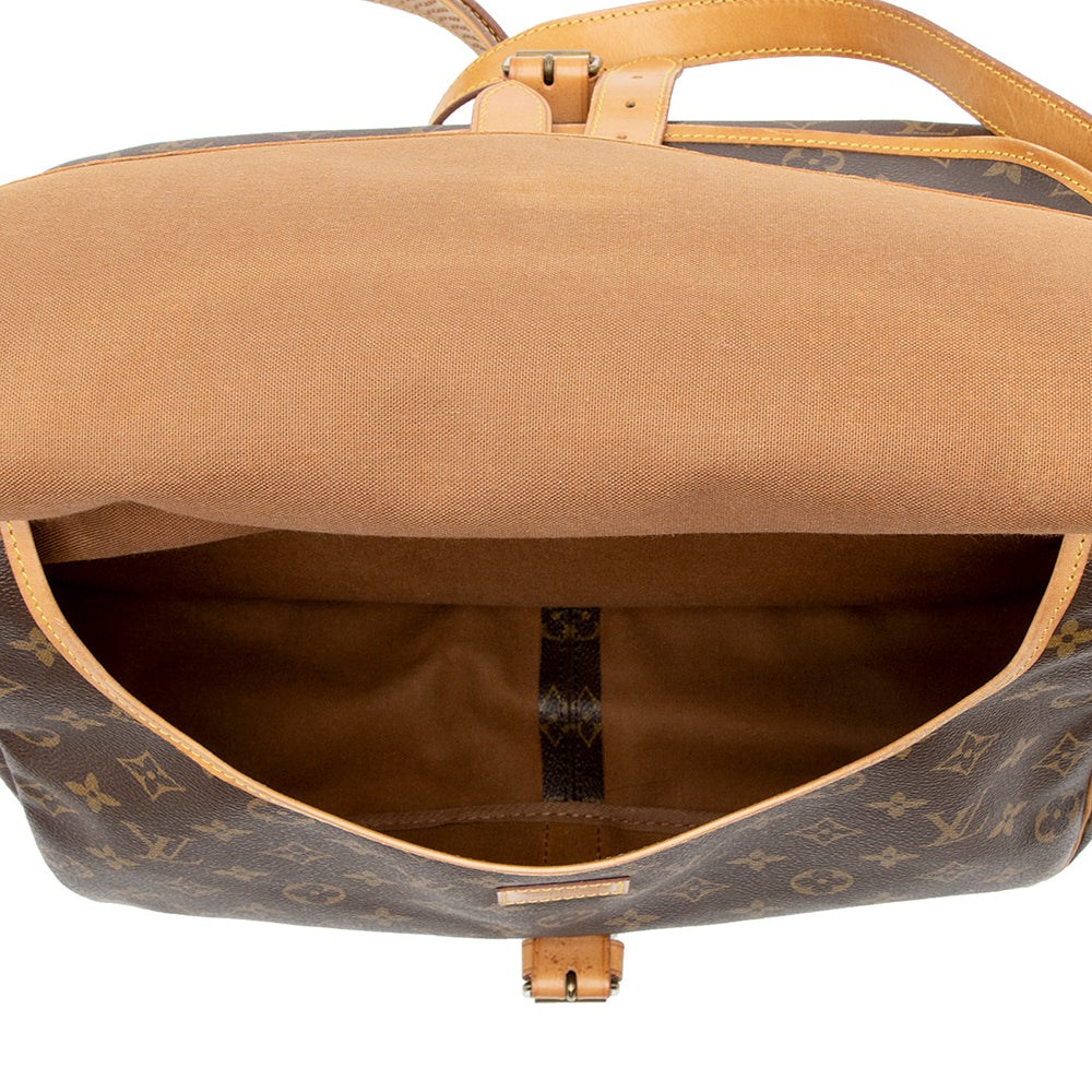 Louis Vuitton Vintage Monogram Canvas Saumur 35 Messenger Bag (SHF-21214)