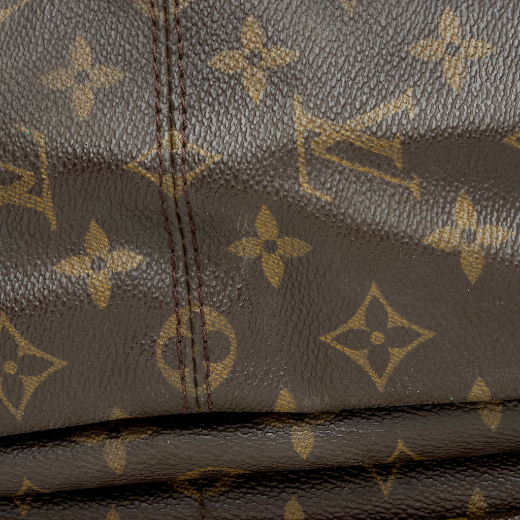 Louis Vuitton Vintage Monogram Canvas Saumur 35 Messenger